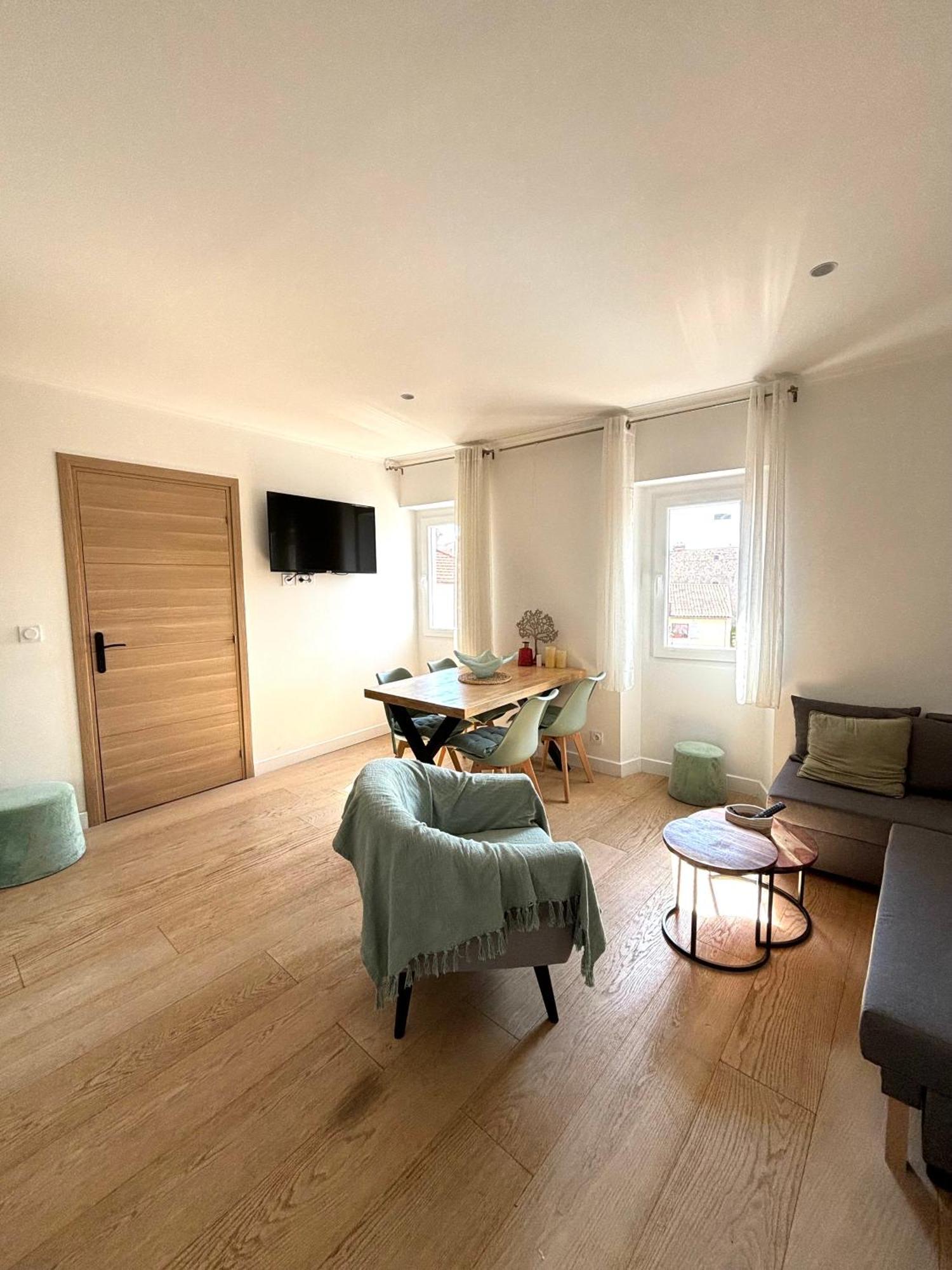 شقة Duplex Old Town Antibes - New ! المظهر الخارجي الصورة